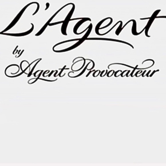 L'Agent Agent Provocateur Balconette Bra & Thong. L'Agent Agent Provocateur Gold - Picture 2 of 16